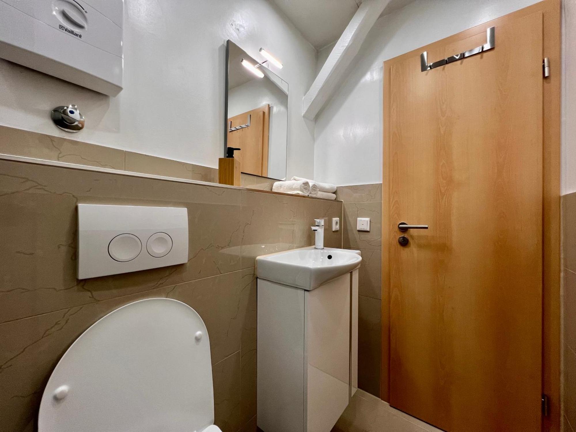 Primetime Suite Fuer 2 Mit Kueche เอสเซน ภายนอก รูปภาพ