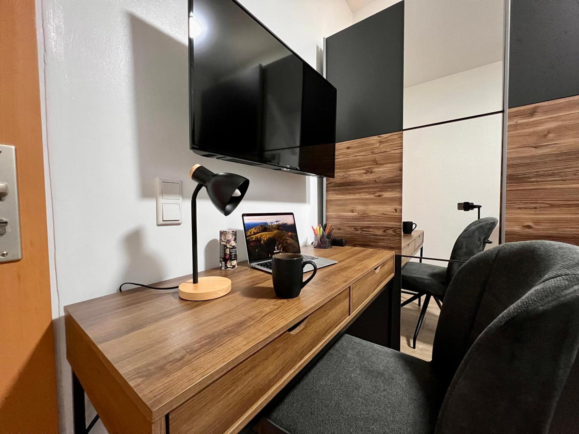 Primetime Suite Fuer 2 Mit Kueche เอสเซน ภายนอก รูปภาพ